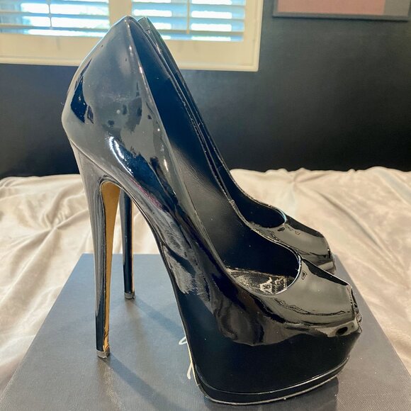 GIUSEPPE ZANOTTI BLACK PATENT LEATHER PLATFORM HEELS - Picture 2 of 9